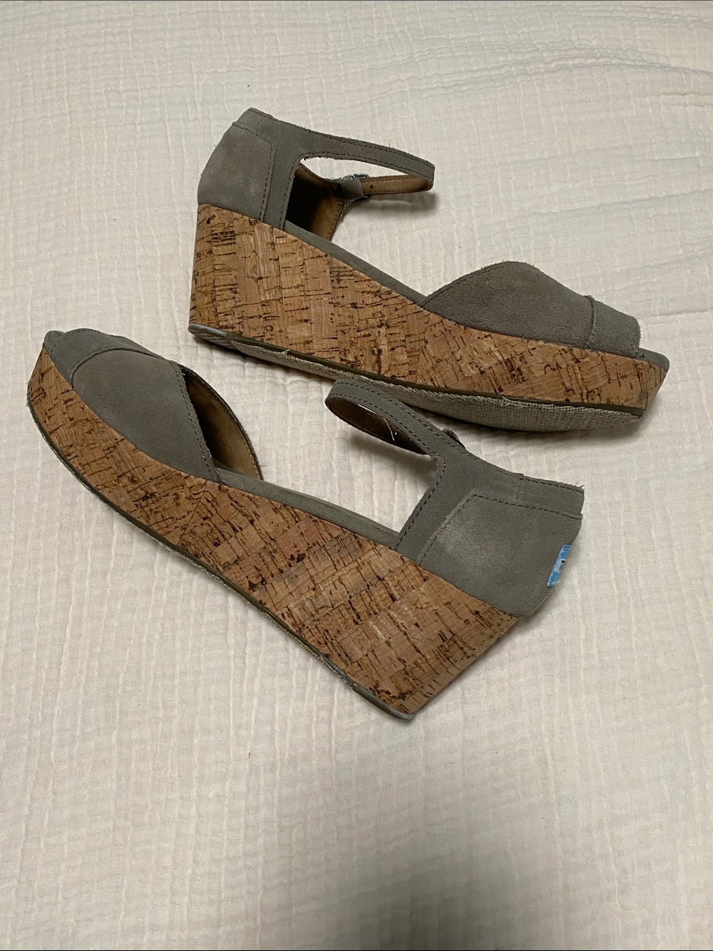 Toms Gray Suede Cork Wedge Sandals with Ankle Strap! Size 6M